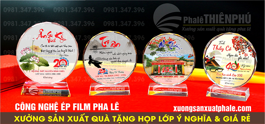 Mẫu kỷ niệm chương họp lớp hình tròn in ảnh