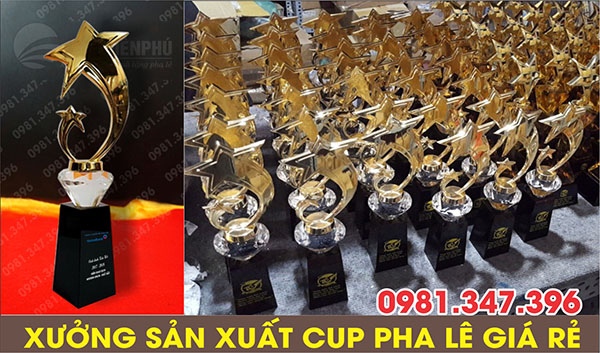 sản xuất cúp pha lê kim cương sao
