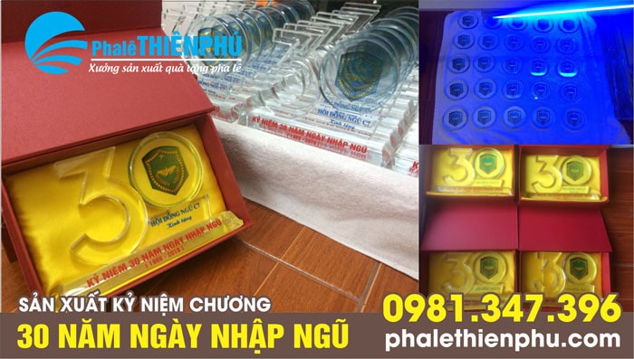sản xuất kỷ niệm chương logo 30 năm ngày nhập ngũ 