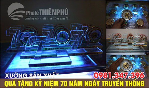 sản xuất quà tặng kỷ niệm 70 năm
