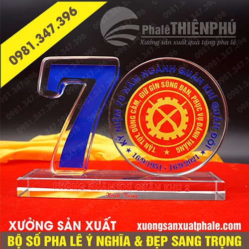 Bộ số pha lê kỷ niệm 70 năm in UV